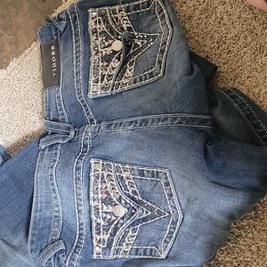 Women's jeans